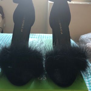 Sexy Furry Black Suede Heels ‼️
